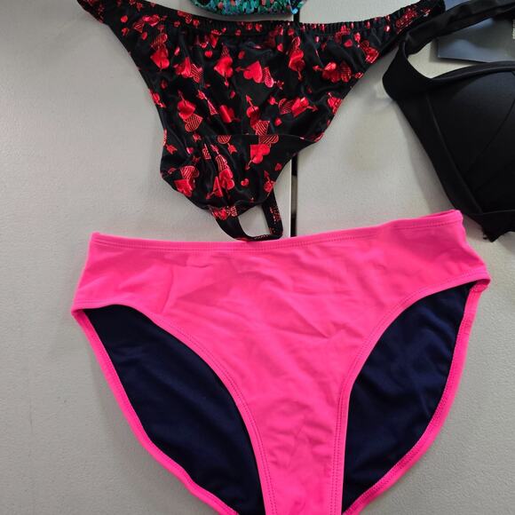 Colorful Swim Bundle Women's XL 7 Pieces 1 Tops & 6 Bottoms / 4 Are NWT - Picture 3 of 14